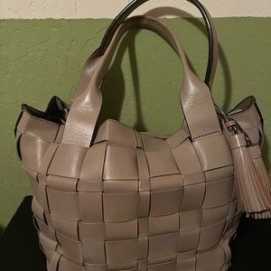 Original MK purse. Used very good condition